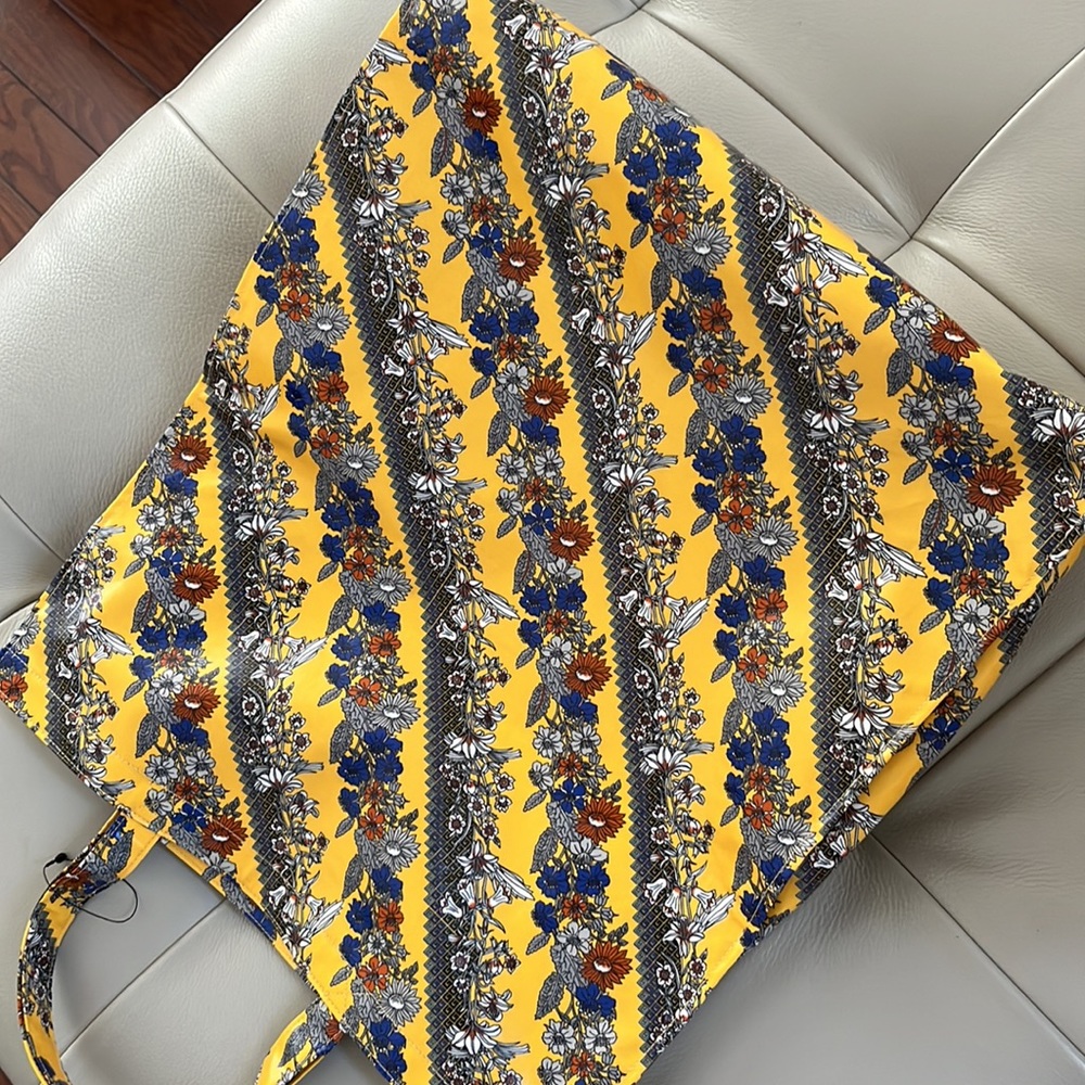 Gucci tote - Picture 10 of 14